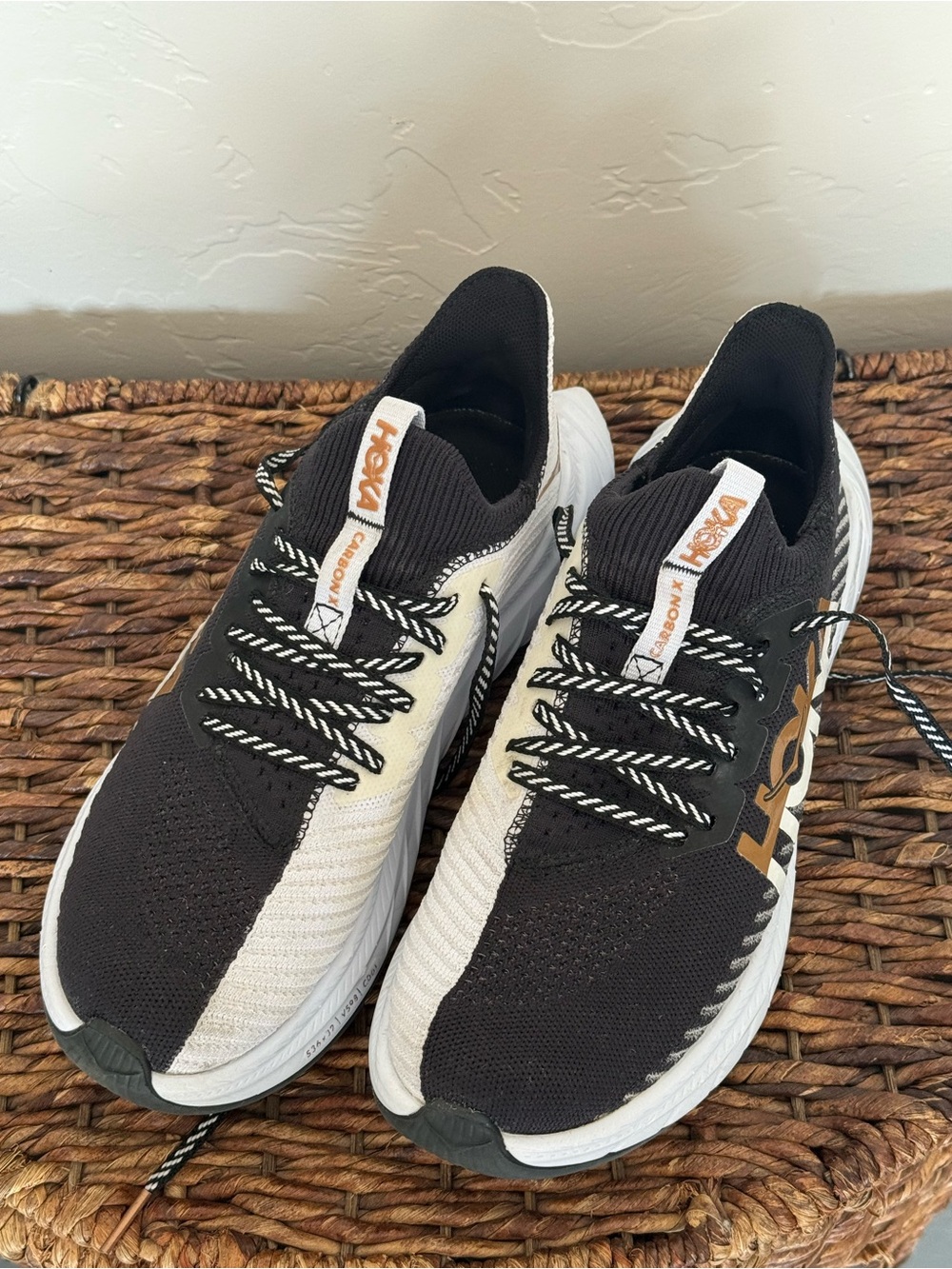 Women’s Hoka One One Carbon X 3